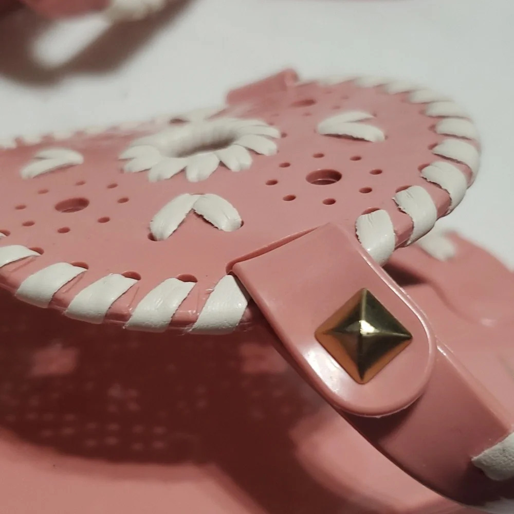Jack Rogers pink white medallion sandals - Picture 6 of 8